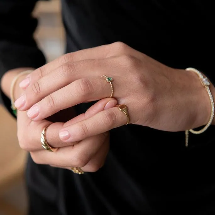 Rings Suetables 14K Gold Diamond and Emerald Ring
