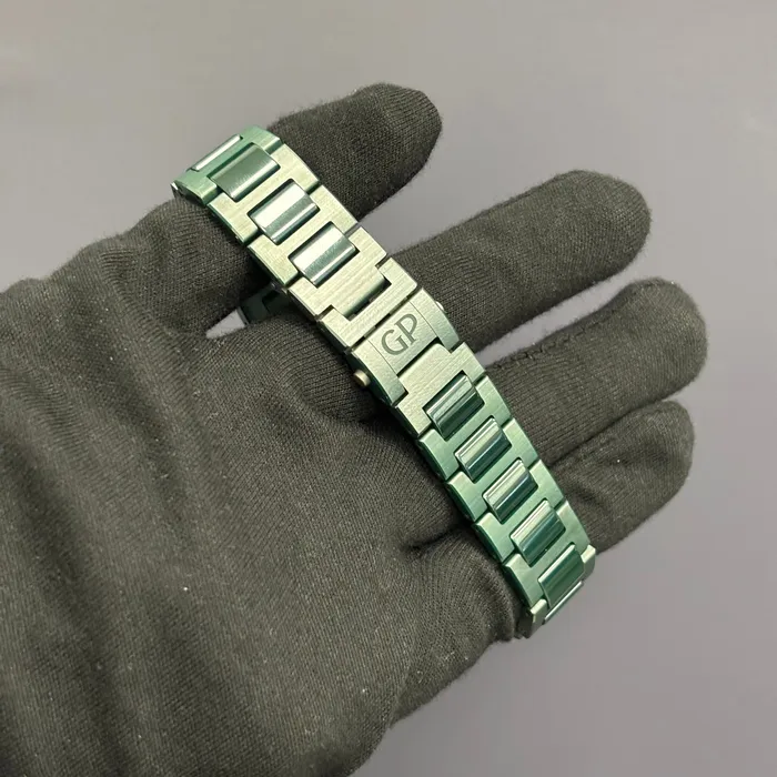 Happy Jewelers Watches Girard Perregaux Laureato 38mm Green Dial Watch Ref 810053230801CX