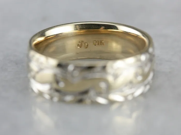 Market Square Jewelers Rings Vintage Gold Pattern Band