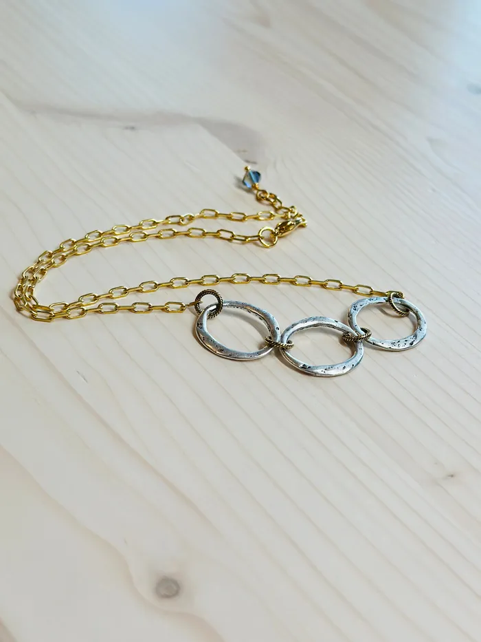 Necklaces BlueyedHorse Trinity Necklace