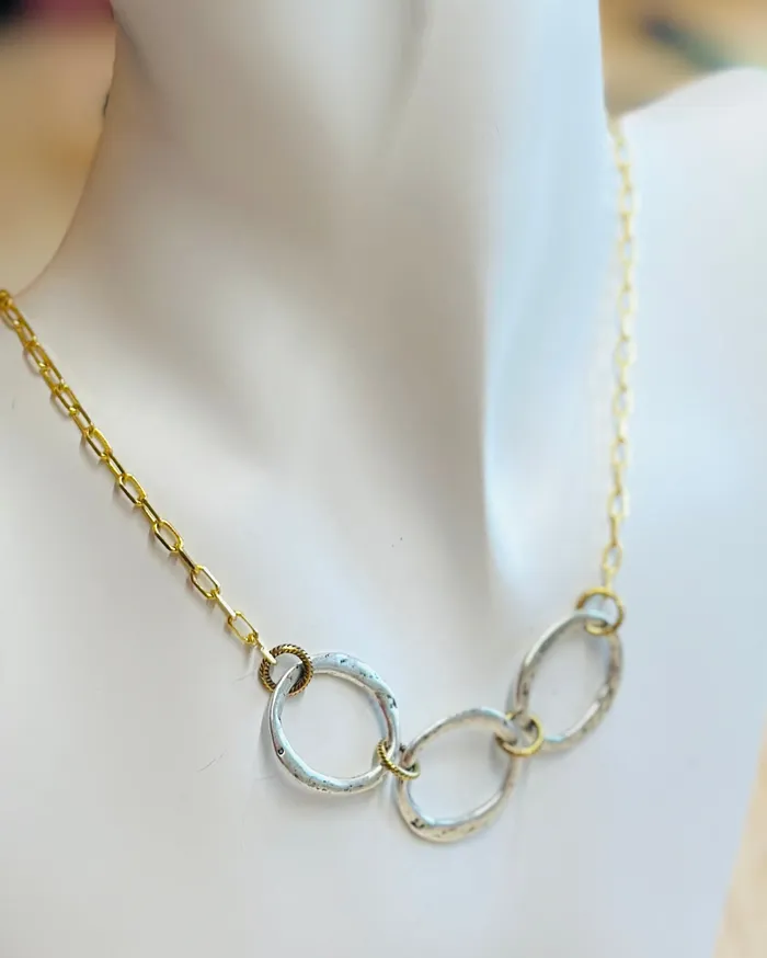 Necklaces BlueyedHorse Trinity Necklace